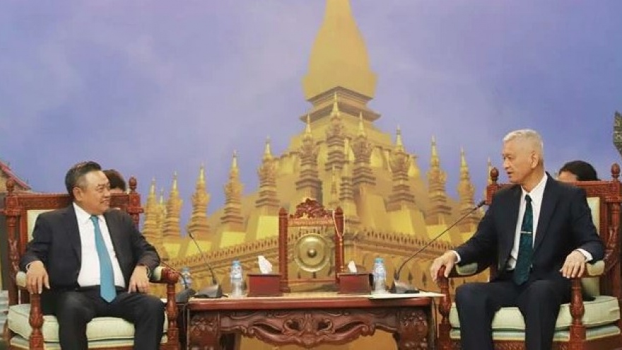 Hanoi and Vientiane eye stronger ties